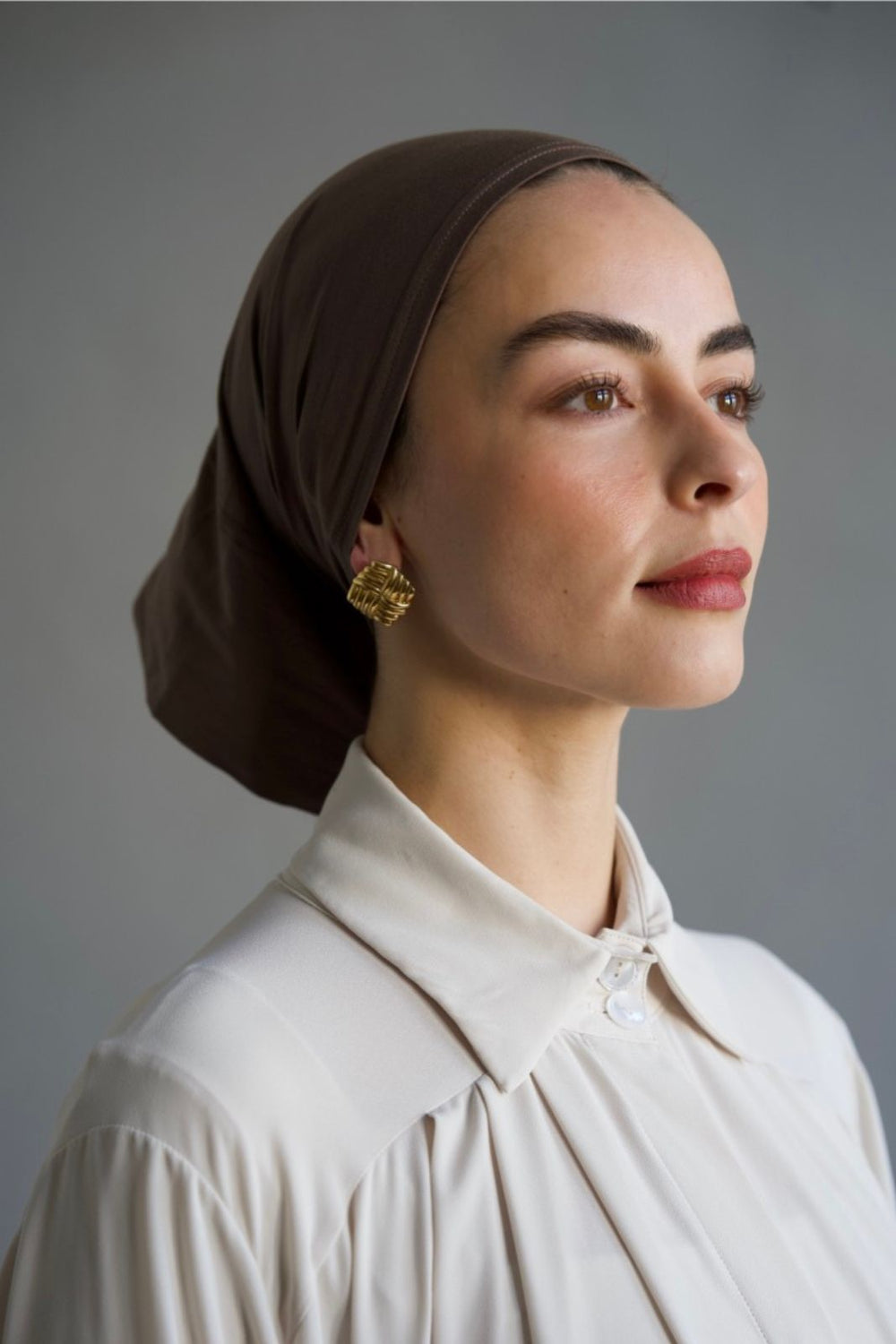 Premium Chiffon Hijab with Bone "walnut"